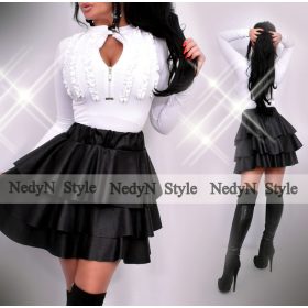   NedyN fehér színű  3 fodros női felső nyakánál patentos