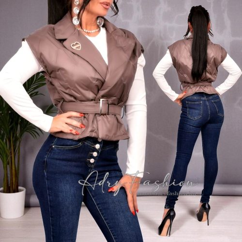 Taupe elegáns mellény LUXURY brossal