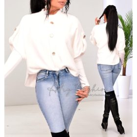 Fehér színű gombos poncsó kardigán