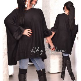 Fekete színű szőrmés ujjú kötött poncsó