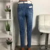 Közép Kék koptatott MOM FIT farmernadrág fehér övvel