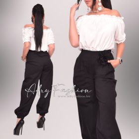 Fekete pamutos bő fazonú nadrág rózsabross dísszel