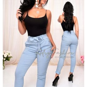 Fekete színű spagetti pántos pamut trikó