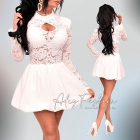 Fehér színű csipke hagyma ruha