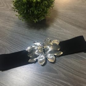 Fekete széles gumis ÖV nagy levél forma csattal