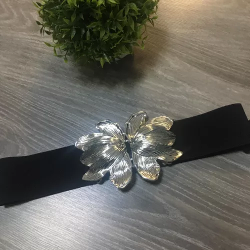 Fekete széles gumis ÖV nagy levél forma csattal