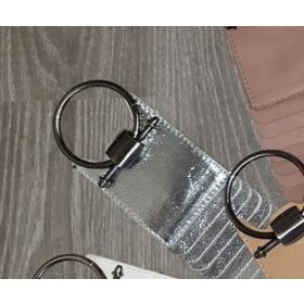 Ezüst színű strassz díszes kerek csatos gumis öv