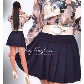   Fehér színű fényes műbőr pikkelyes ovál csatos női öv