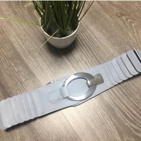   Baba kék pikkelyes gumis öv ezüst színű ovál fém színű csattal